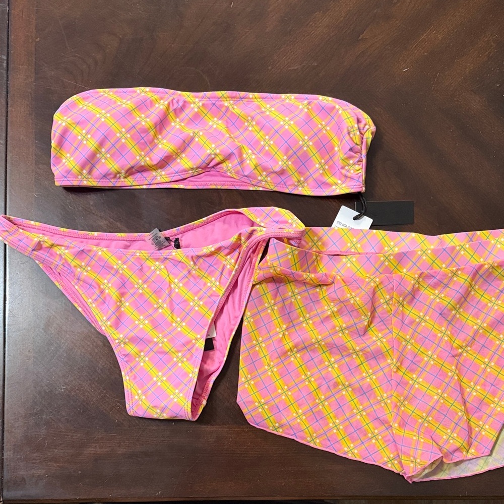 NWT Kendall + Kylie Pink Plaid Strapless Bikini Set with Mesh Swim Shorts